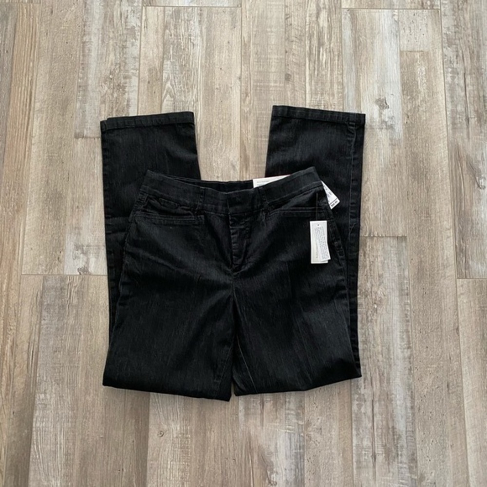 Signature comfort Jean  straight leg size 4